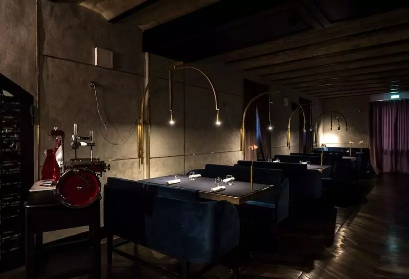 Fotos del hotel The H'all Tailor Suite Roma:  17