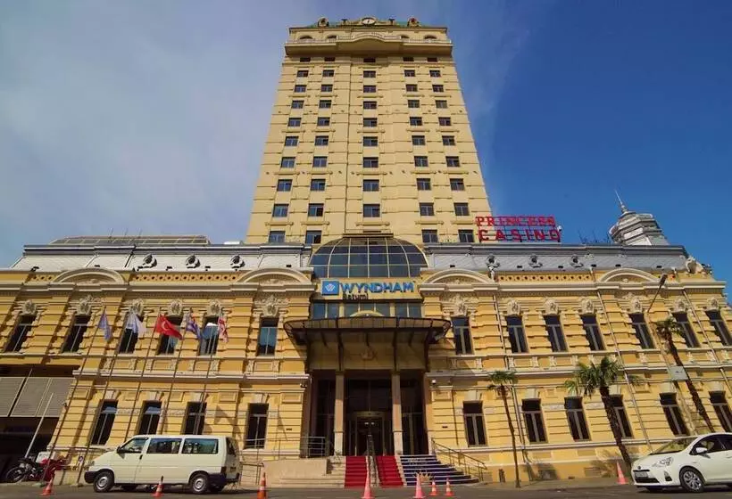 Fotos del hotel Wyndham Batumi:  4