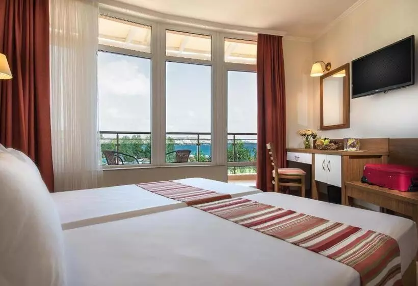 Fotos del hotel Miramar - Half Board:  21