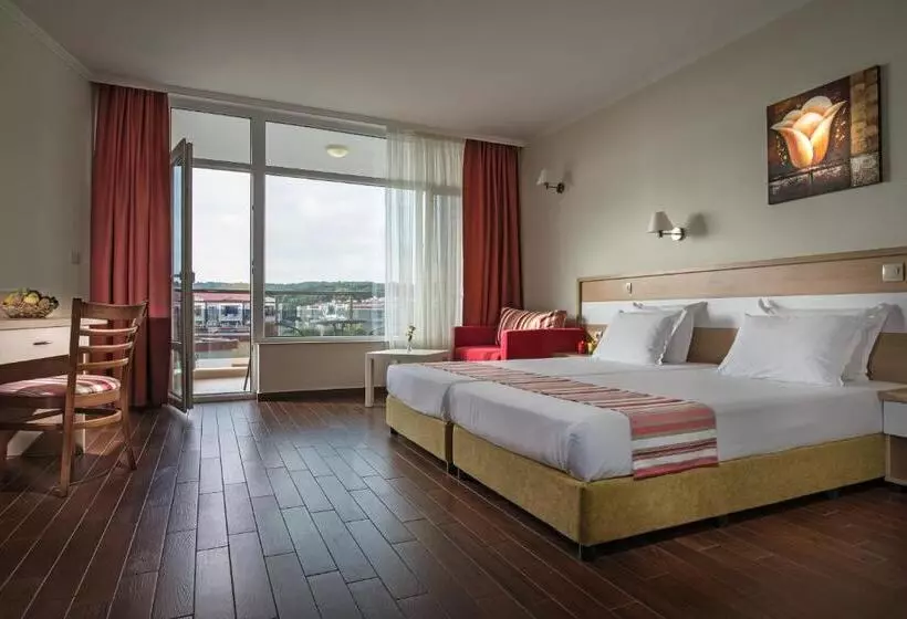 Fotos del hotel Miramar - Half Board:  12