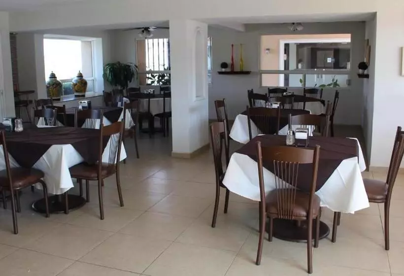 Fotos del hotel La Villa:  13