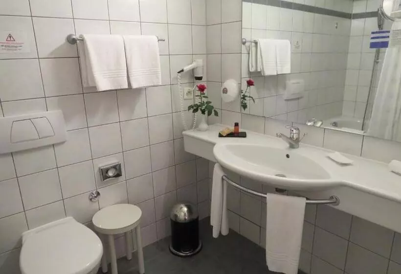 Fotos del hotel Hôtel Du Port:  11