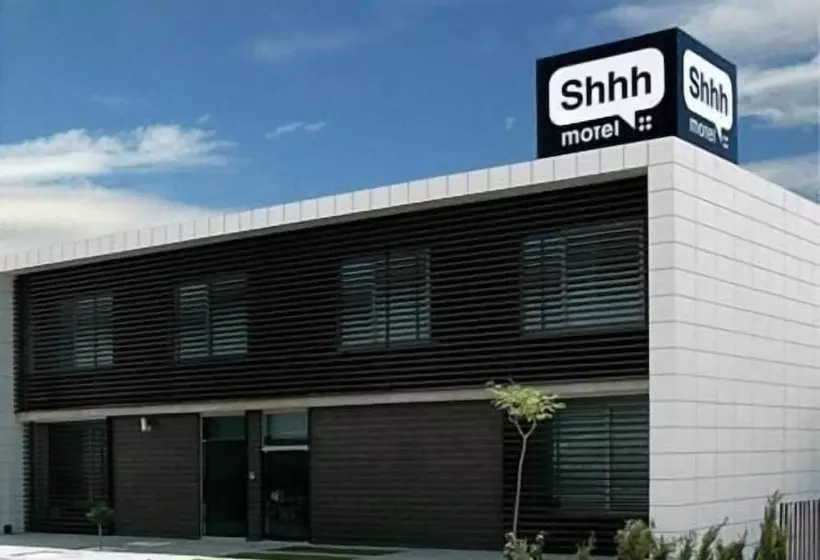 Fotos del hotel Shhh:  18