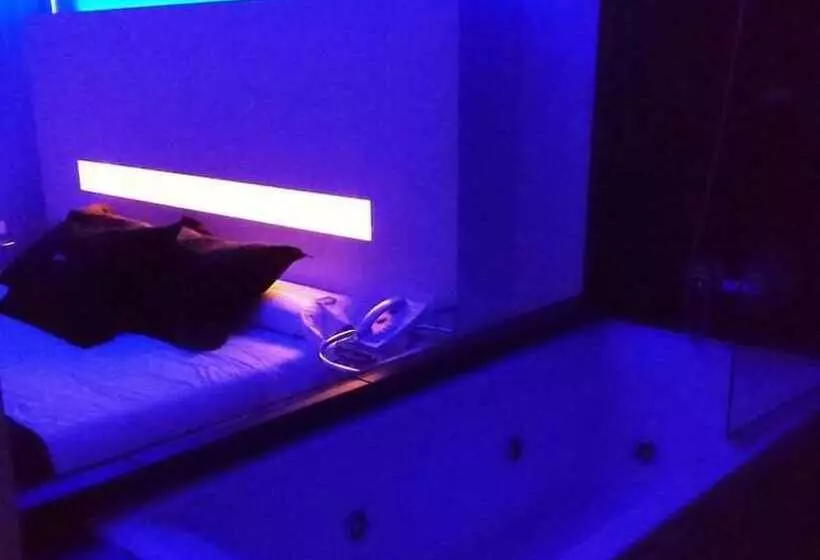 Fotos del hotel Shhh:  22