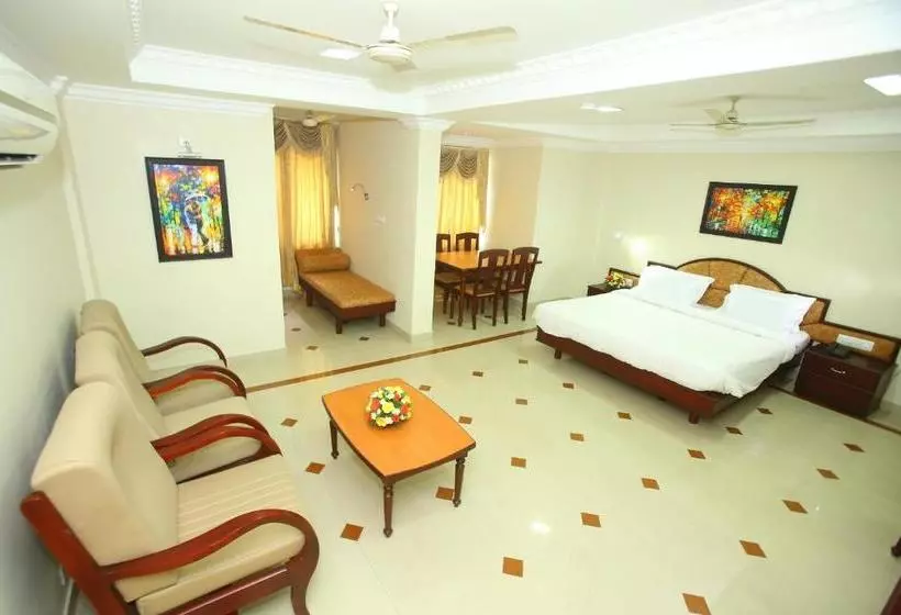 Fotos del hotel Prasanth:  2