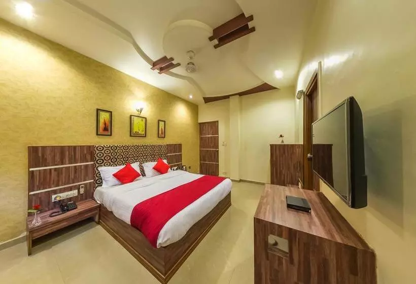 Fotos del hotel Capital O 85837  Rudra Mahal:  2