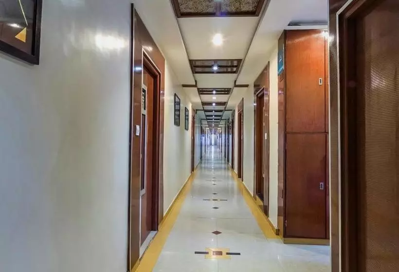 Fotos del hotel Capital O 85837  Rudra Mahal:  16
