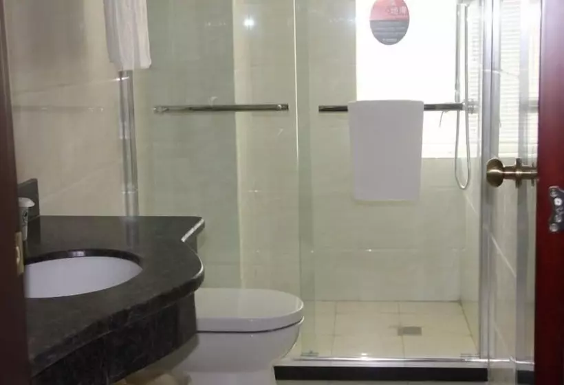 Fotos del hotel Greentree Inn Anhui Hefei East Wangjiang Road Ctce Express:  12