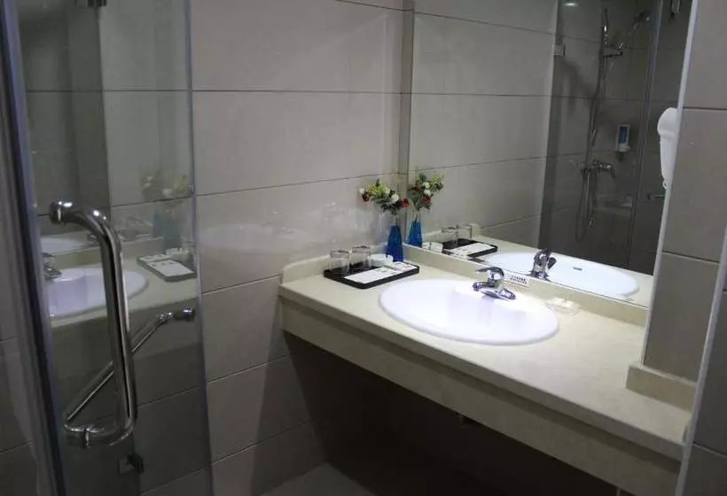 Fotos del hotel Super 8 Beijing Chaoyang Road Xinglong:  10