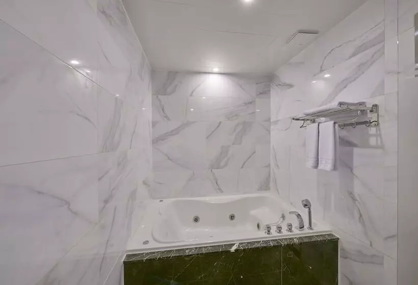Fotos del hotel Gwangju Madrid:  11