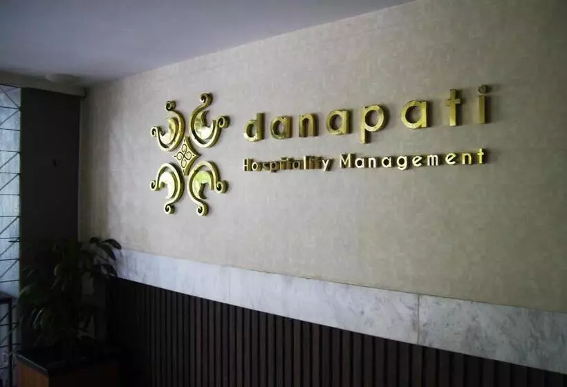 Fotos del hotel The Nest Hotel By Danapati:  4