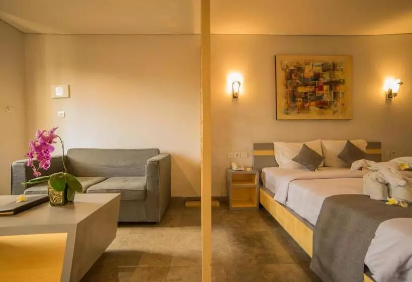 Grand Kesambi Resort And Villas