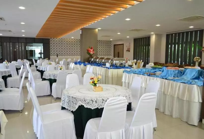 Fotos del hotel The Convenience Khonkaen:  18