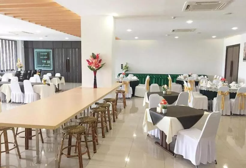 Fotos del hotel The Convenience Khonkaen:  15