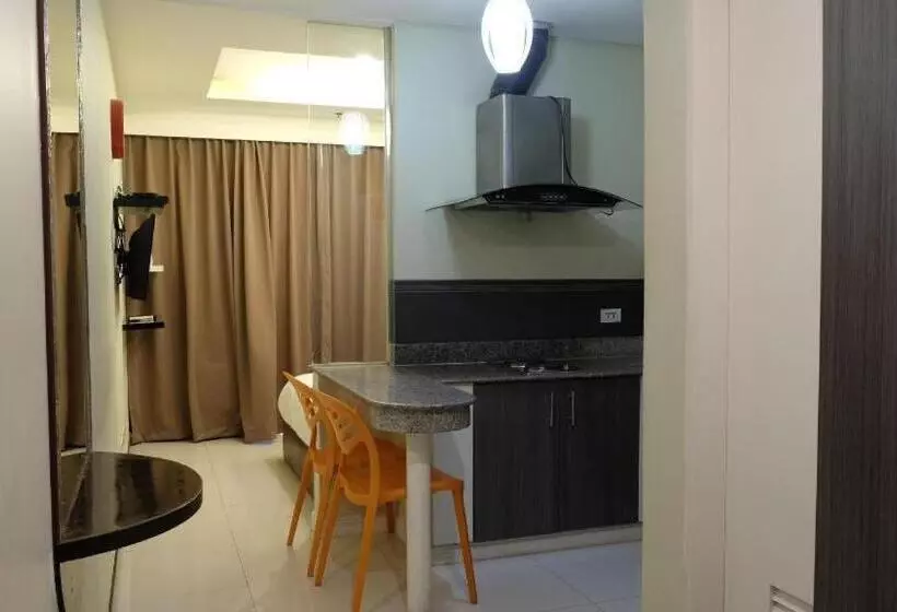 Fotos del hotel Zen Rooms Malate Robinsons:  13