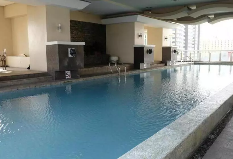 Fotos del hotel Zen Rooms Malate Robinsons:  2