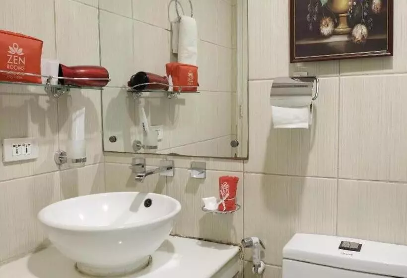 Fotos del hotel Zen Rooms Malate Robinsons:  5