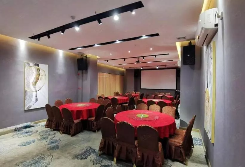 Fotos del hotel T Social:  4