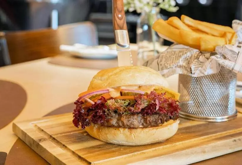 Fotos del hotel Comfort Hotel Frankfurt Airport West:  2