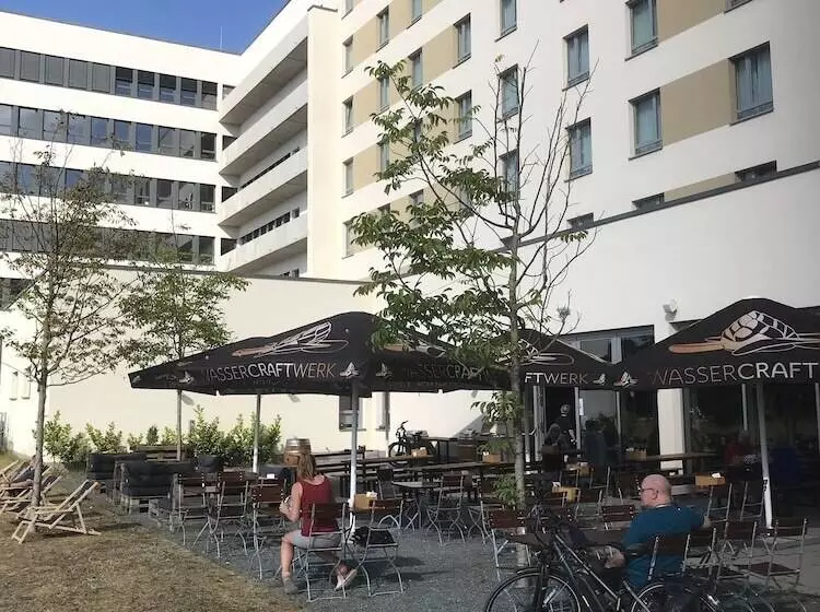 Fotos del hotel Comfort Hotel Frankfurt Airport West:  5