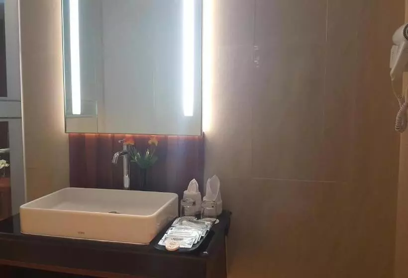 Fotos del hotel Arthama Hotels Makassar:  7