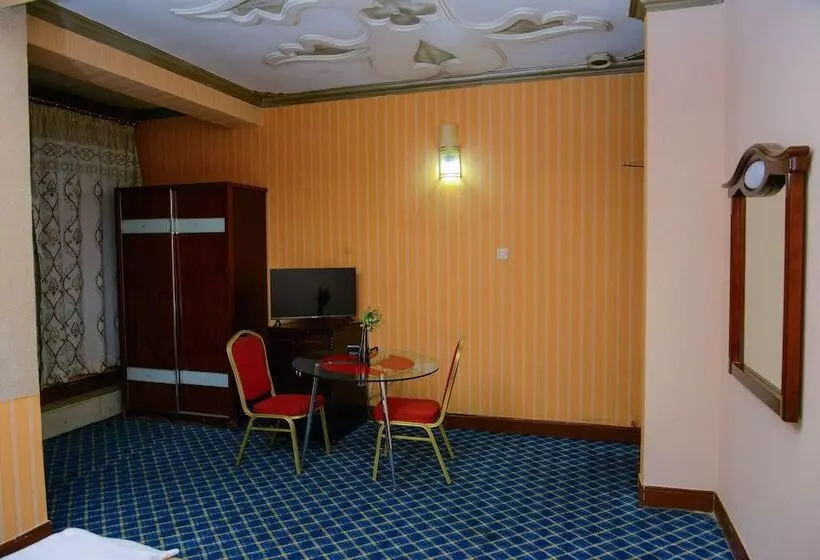 Fotos del hotel Jbk:  6