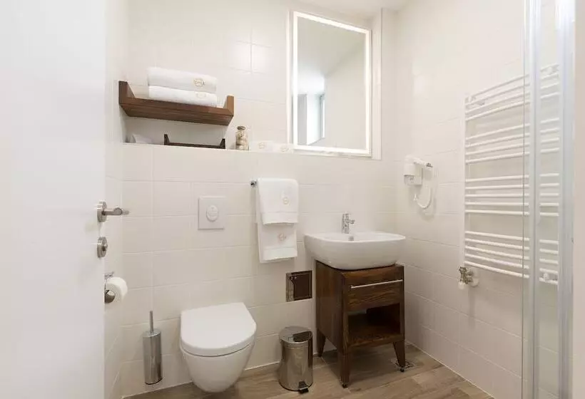 Fotos del hotel Tesla  Smart Stay:  19