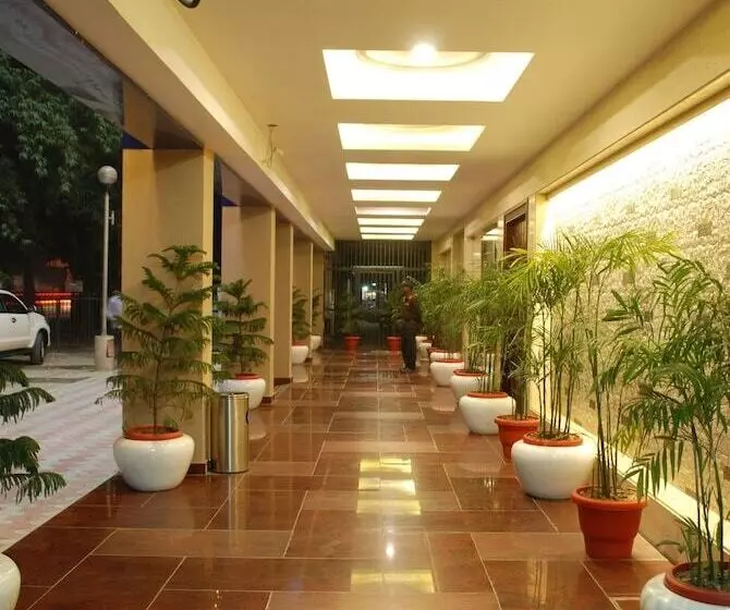Fotos del hotel Glades:  2