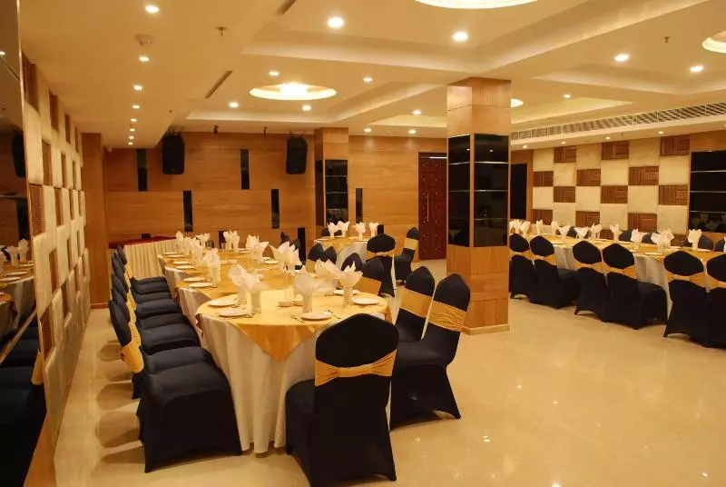 Fotos del hotel Glades:  14