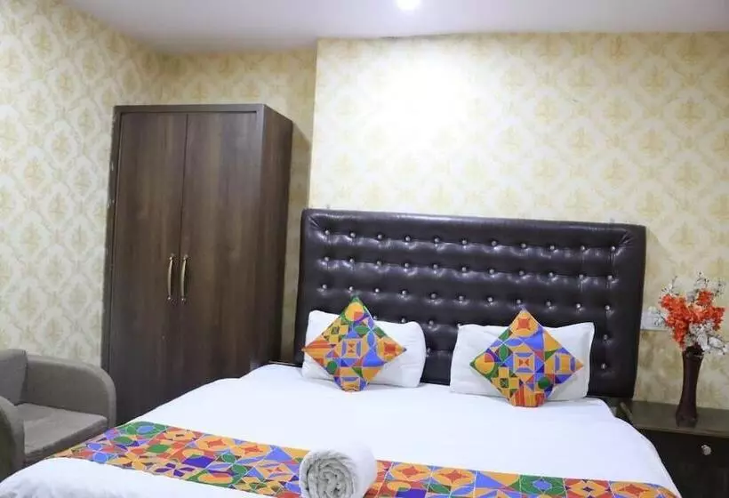 Fotos del hotel Sarweshwary:  13