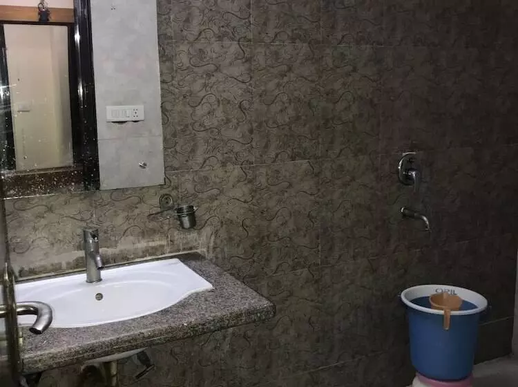 Fotos del hotel Noble Inn:  5
