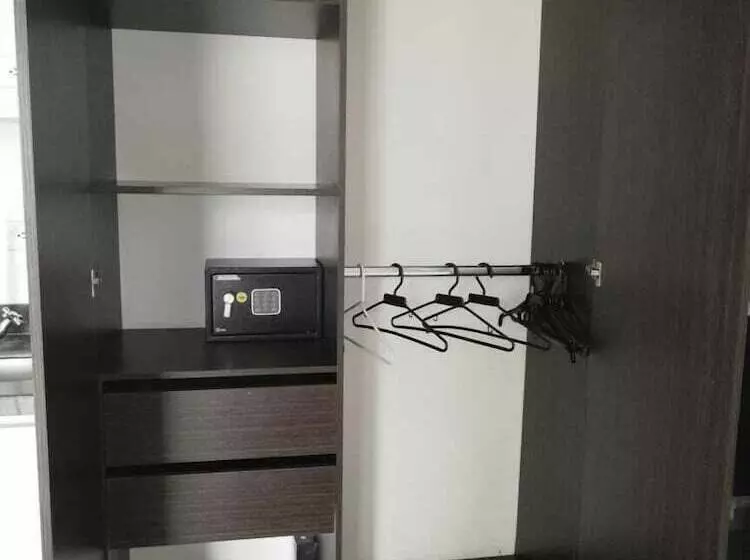 Fotos del hotel The Business Center:  2