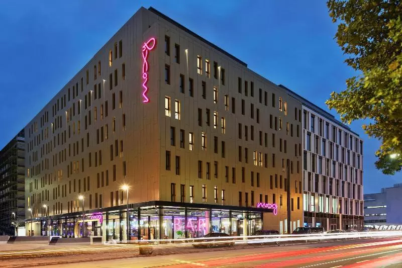 Fotos del hotel Moxy Frankfurt East:  17