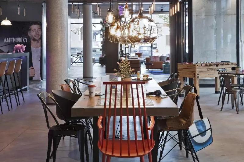 Fotos del hotel Moxy Frankfurt East:  5