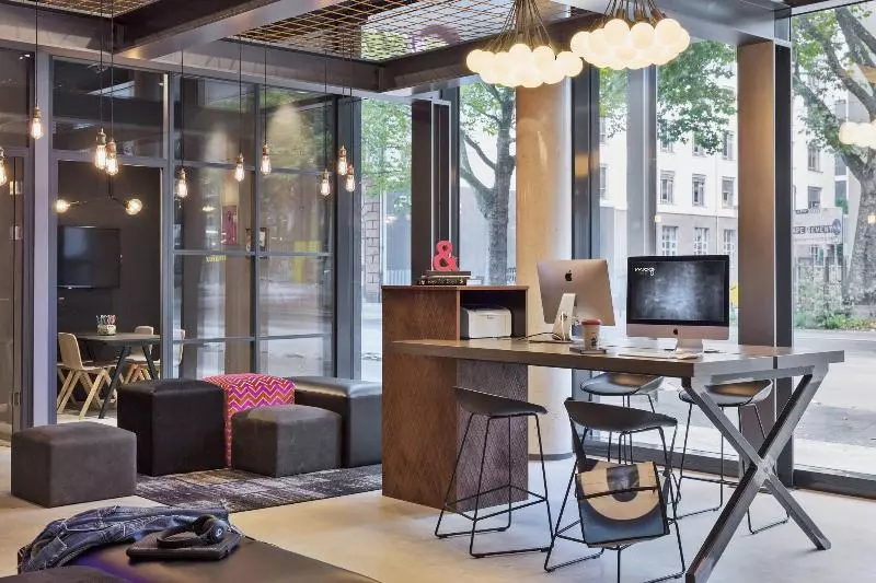 Fotos del hotel Moxy Frankfurt East:  22