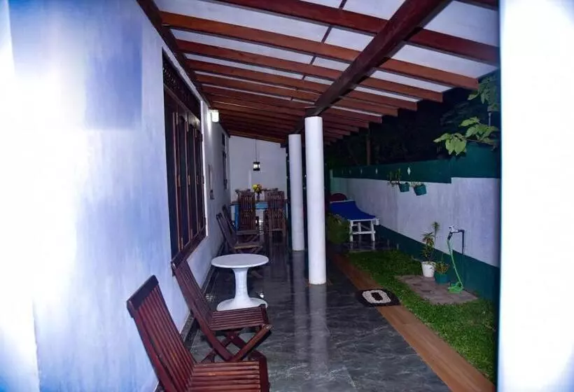 Fotos del hotel Hikka Hide:  10