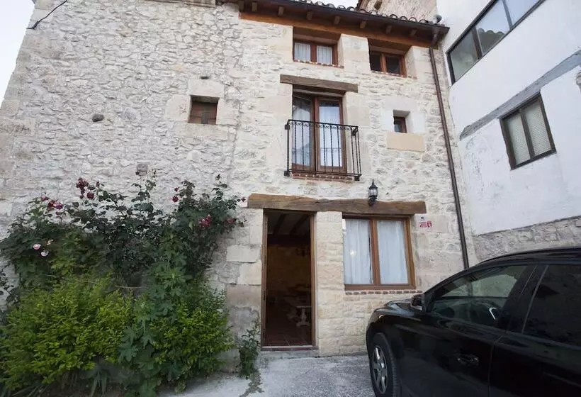 Fotos del hotel Rural La Torre De Bisjueces:  3