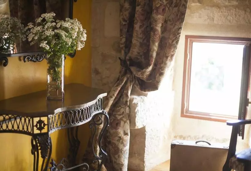 Fotos del hotel Rural La Torre De Bisjueces:  8