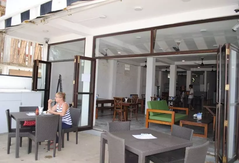 Fotos del hotel Kaori Cafe And Villa:  11