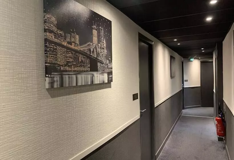 Fotos del hotel Hôtel Saint Roch Montpellier Centre:  2