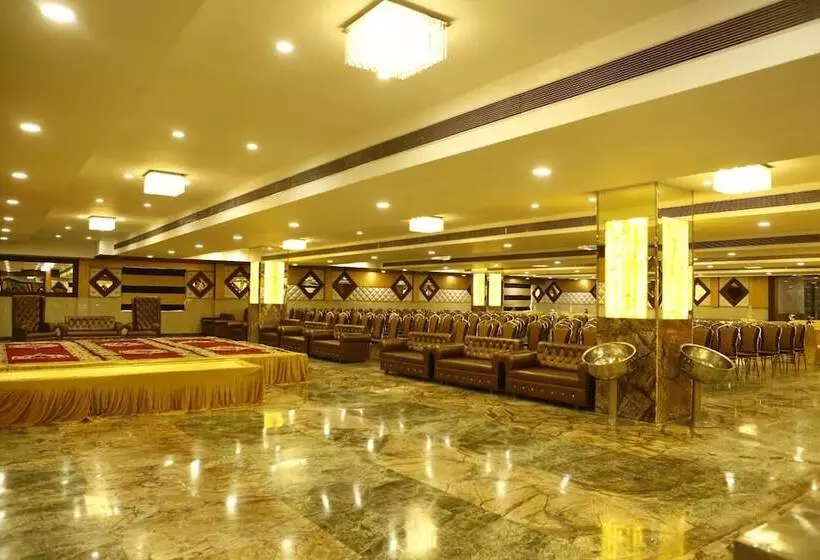 Fotos del hotel Cygnett Park Diarch:  8