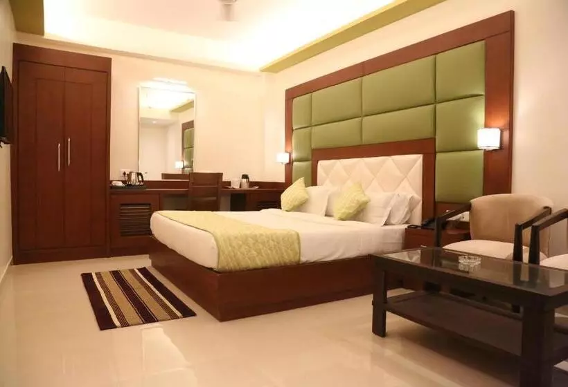 Varanasi Inn