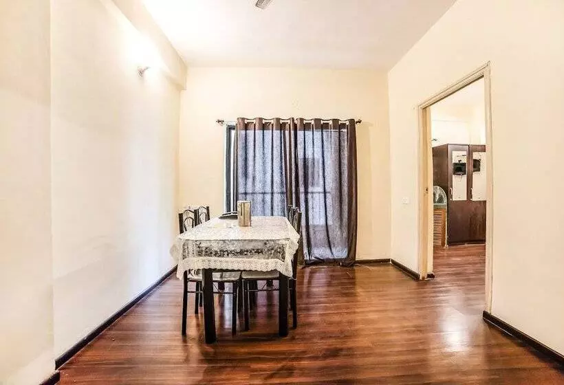 Fotos del hotel Treebo Trend East Field Homes:  16