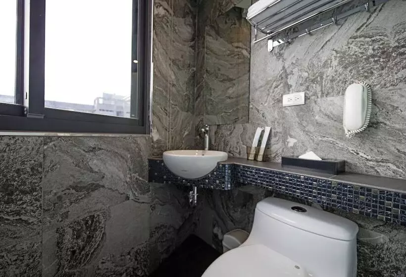 Fotos del hotel Metro Apartment:  4