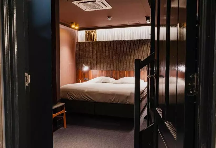 Fotos del hotel De Jonker Urban Studios & Suites:  9