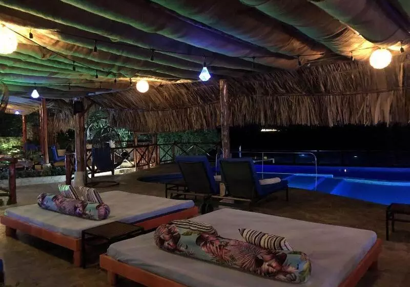 Fotos del hotel Isla Real:  15