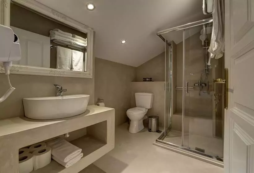 Fotos del hotel Home And Poetry:  6