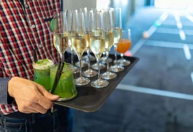 Fotos del hotel Ibis Styles Budapest Airport:  7