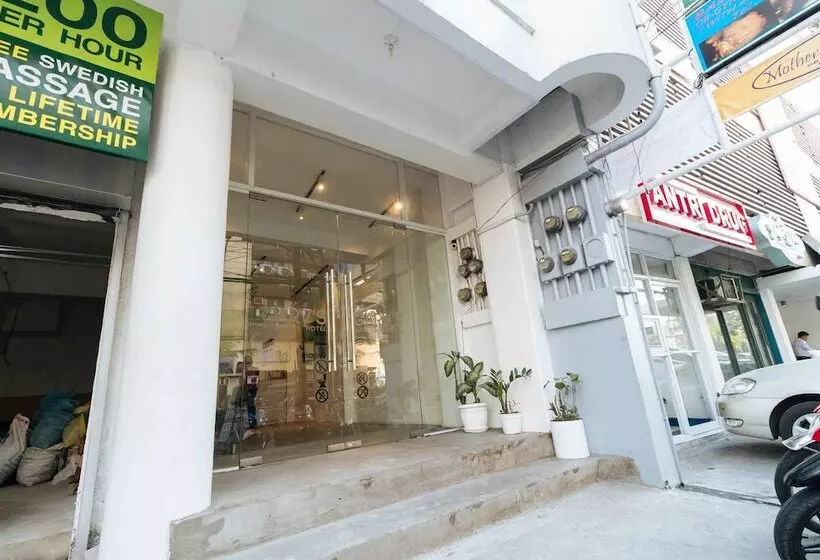 Fotos del hotel Reddoorz Plus @ Boni Avenue Mandaluyong:  6