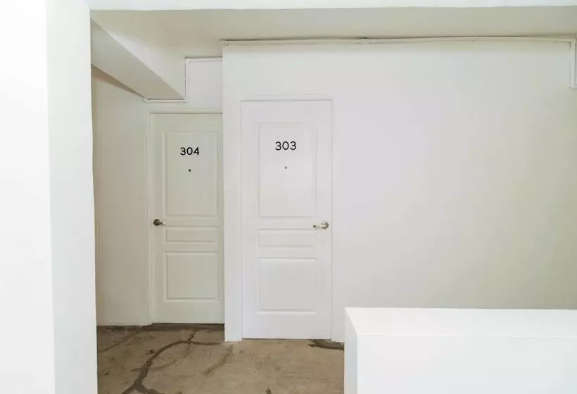 Fotos del hotel Reddoorz Plus @ Boni Avenue Mandaluyong:  23